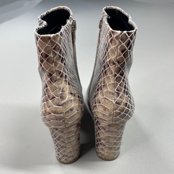 NEW Marc Fisher Boots Womens 7.5 brown snakeskin block heels ankle booties - Picture 5 of 13
